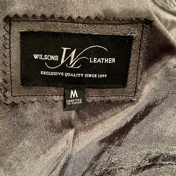 Wilson’s Gray Leather Jacket - Picture 5 of 7